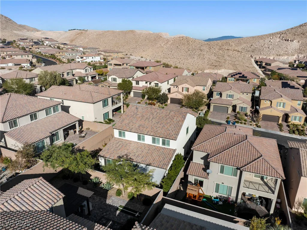 3741 Glasstop, Las Vegas, NV 89141