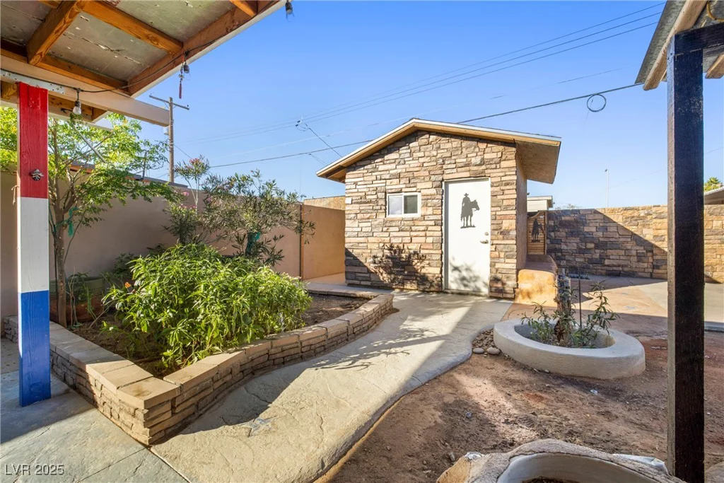 3104 Bartlett, North Las Vegas, NV 89030