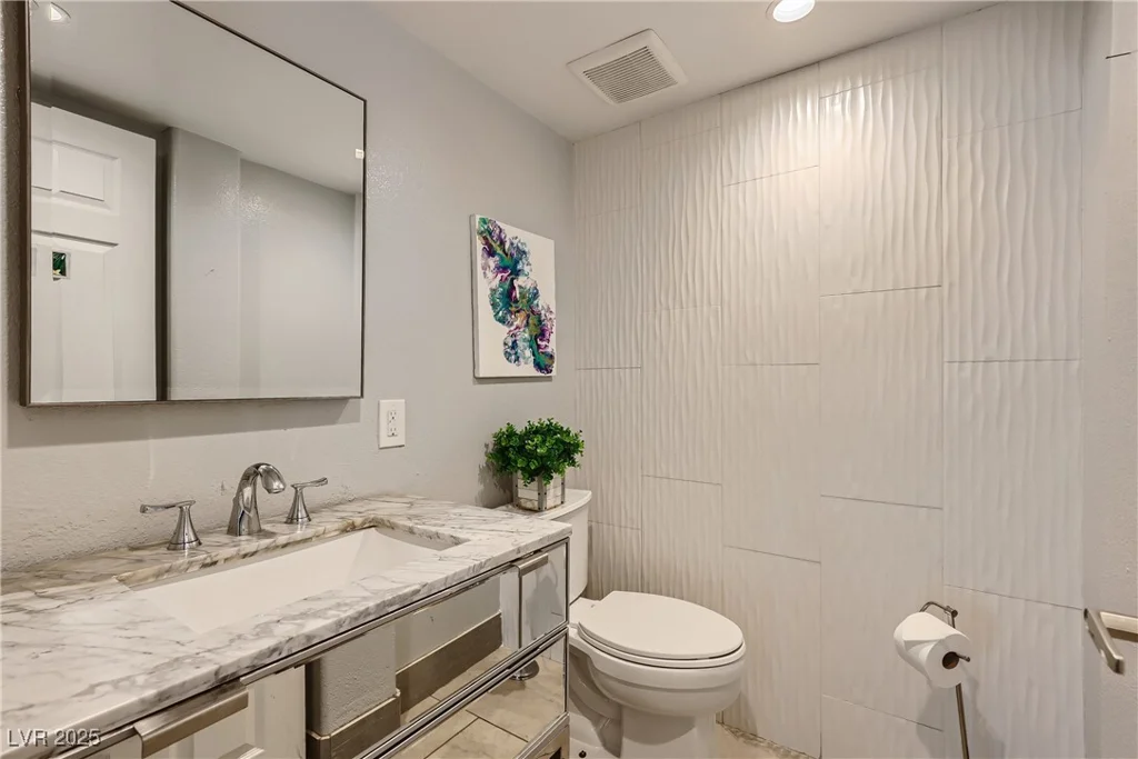 2890 Belcastro, Las Vegas, NV 89117