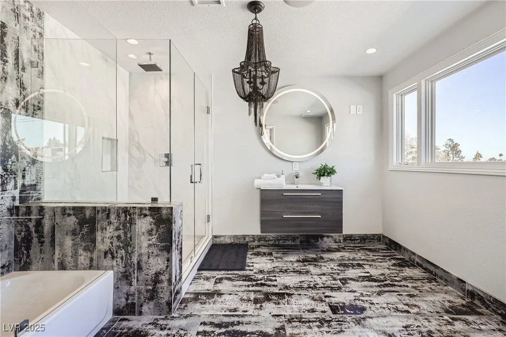 2890 Belcastro, Las Vegas, NV 89117