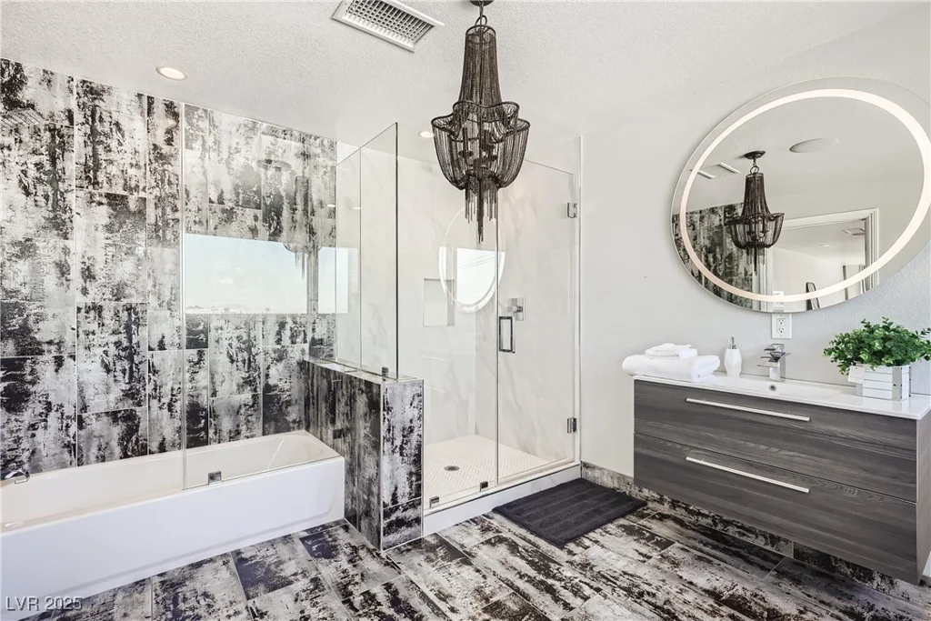 2890 Belcastro, Las Vegas, NV 89117
