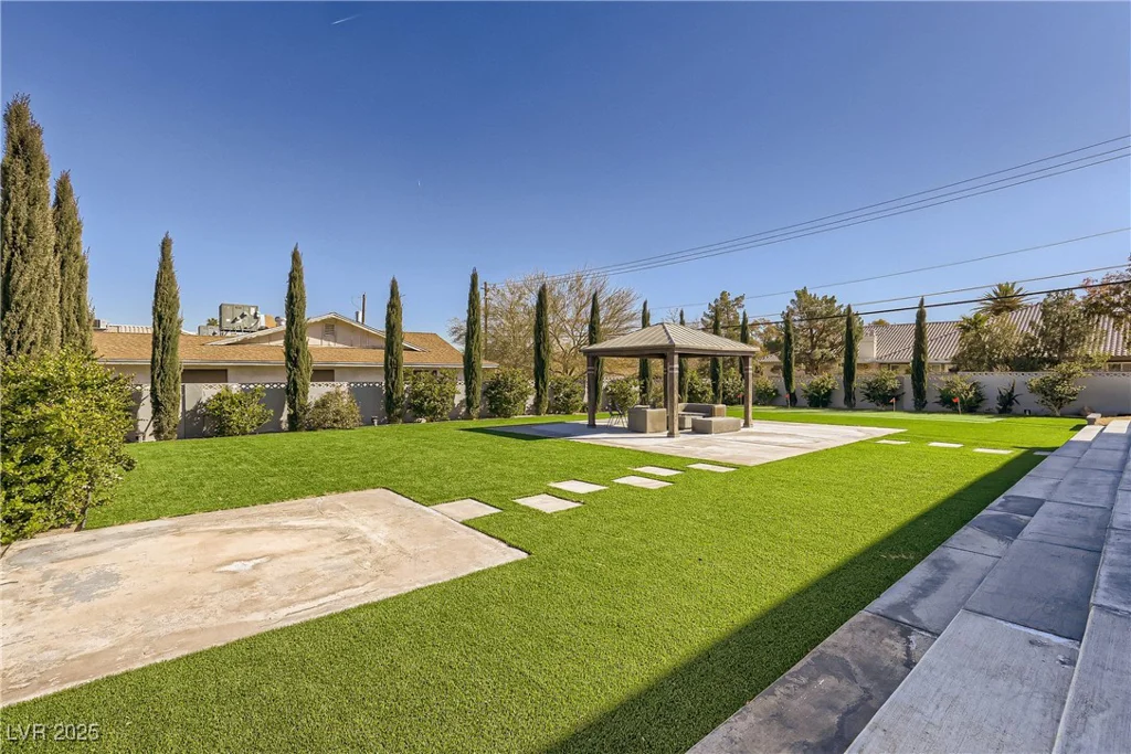 2890 Belcastro, Las Vegas, NV 89117