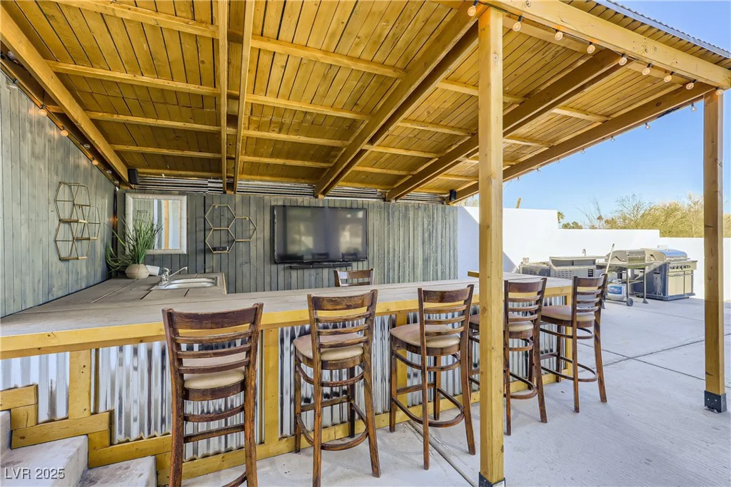 2890 Belcastro, Las Vegas, NV 89117