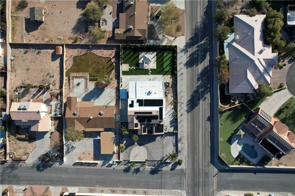 2890 Belcastro, Las Vegas, NV 89117