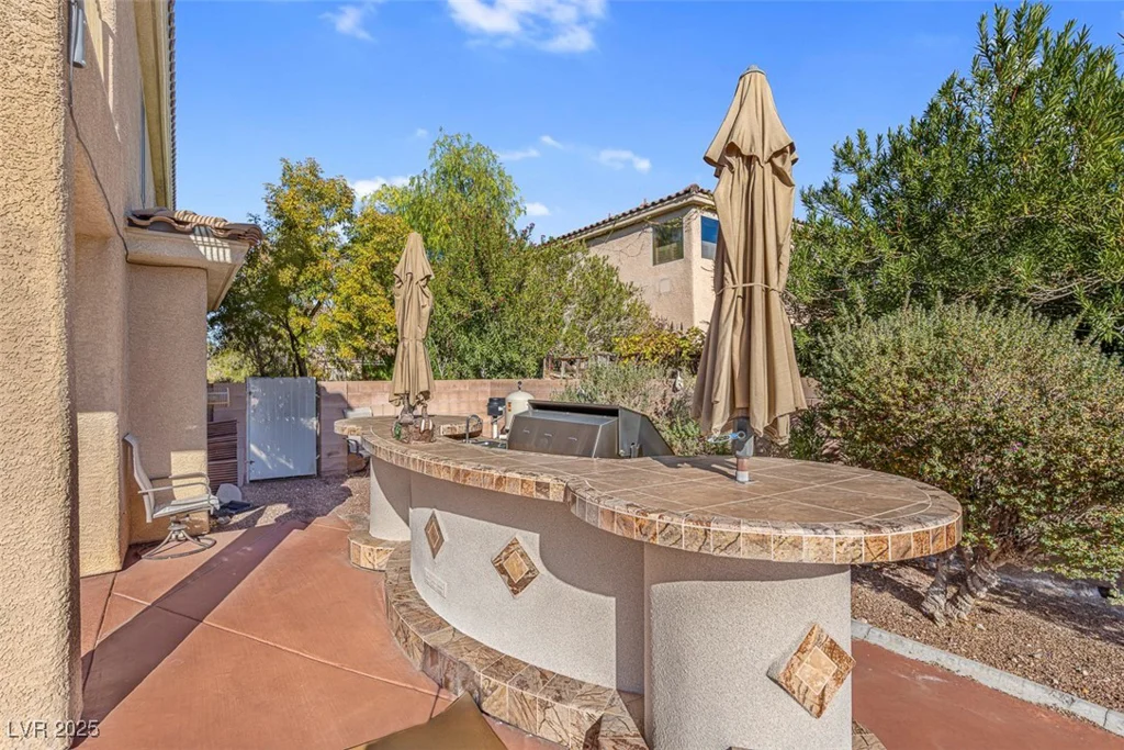 6659 Weather View, Las Vegas, NV 89110
