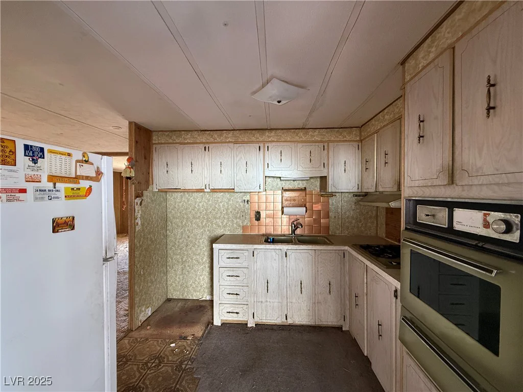 1282 Potosi, Boulder City, NV 89005