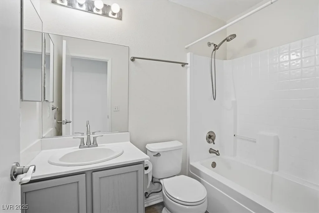 4622 English Lavender, North Las Vegas, NV 89031