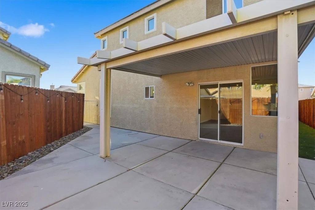 4622 English Lavender, North Las Vegas, NV 89031