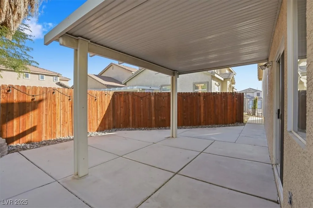 4622 English Lavender, North Las Vegas, NV 89031