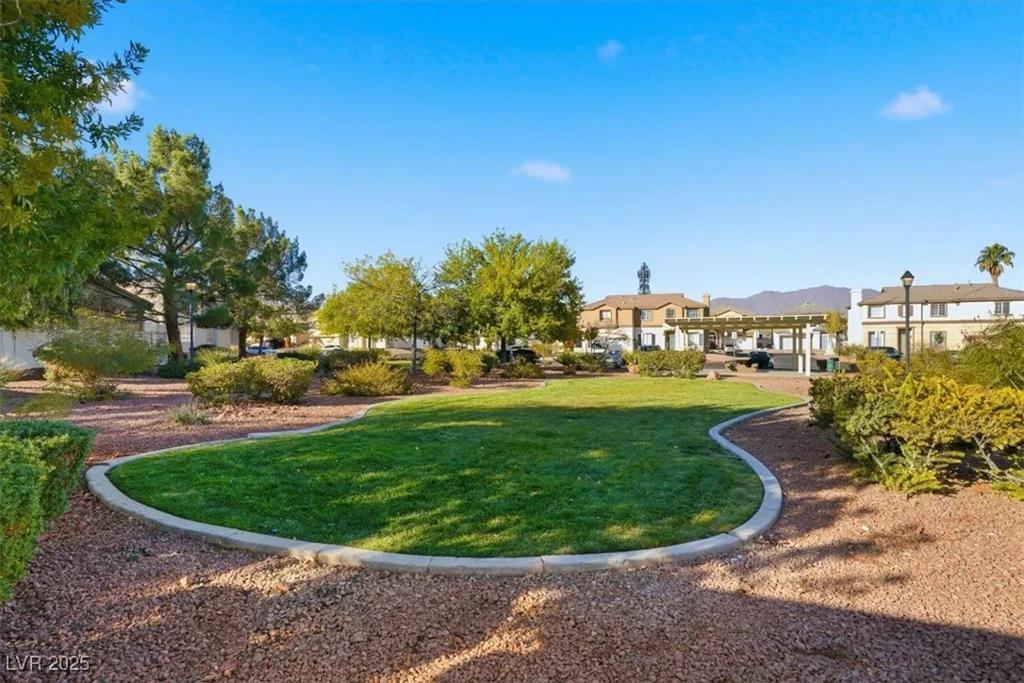 4622 English Lavender, North Las Vegas, NV 89031