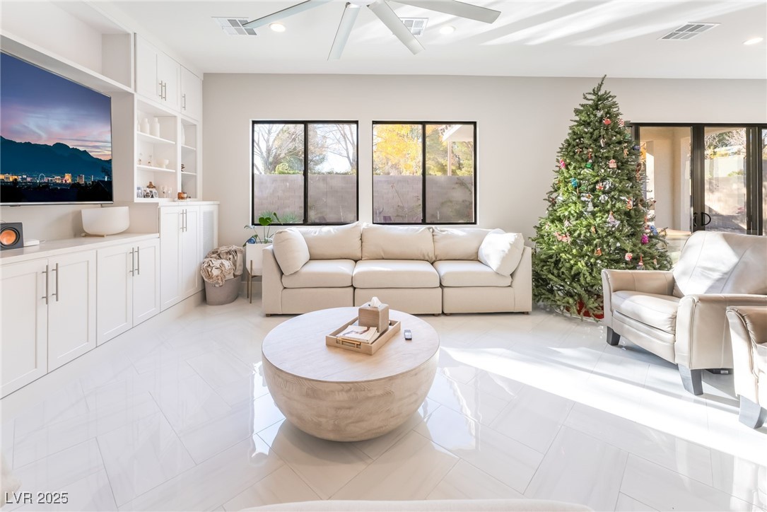 45 Garibaldi, Henderson, NV 89011