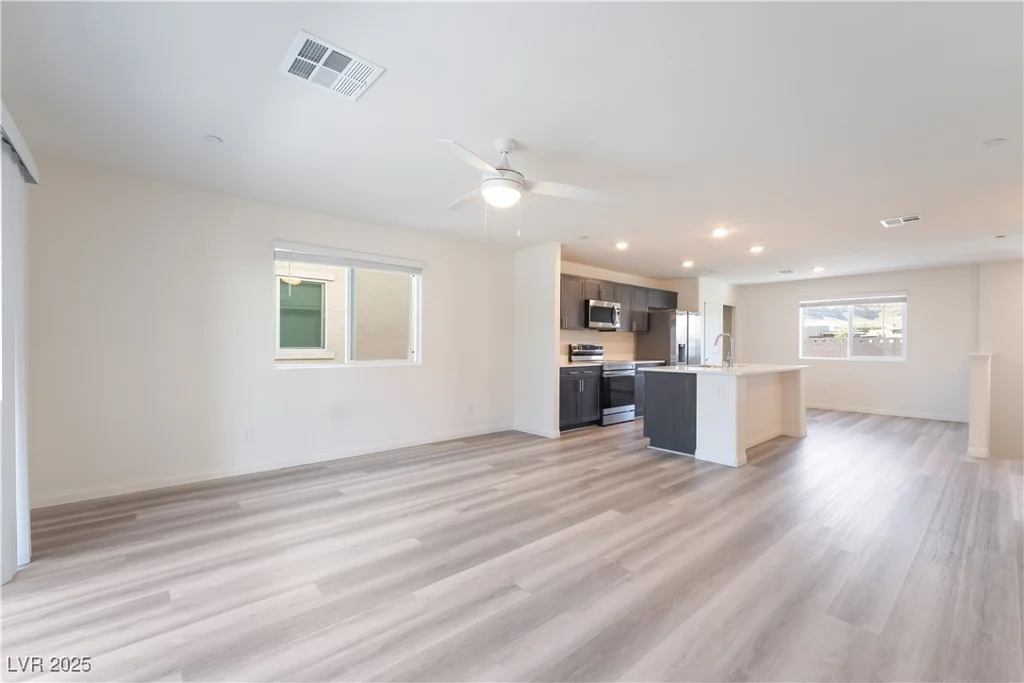 6853 Prairie Pearl, Las Vegas, NV 89148