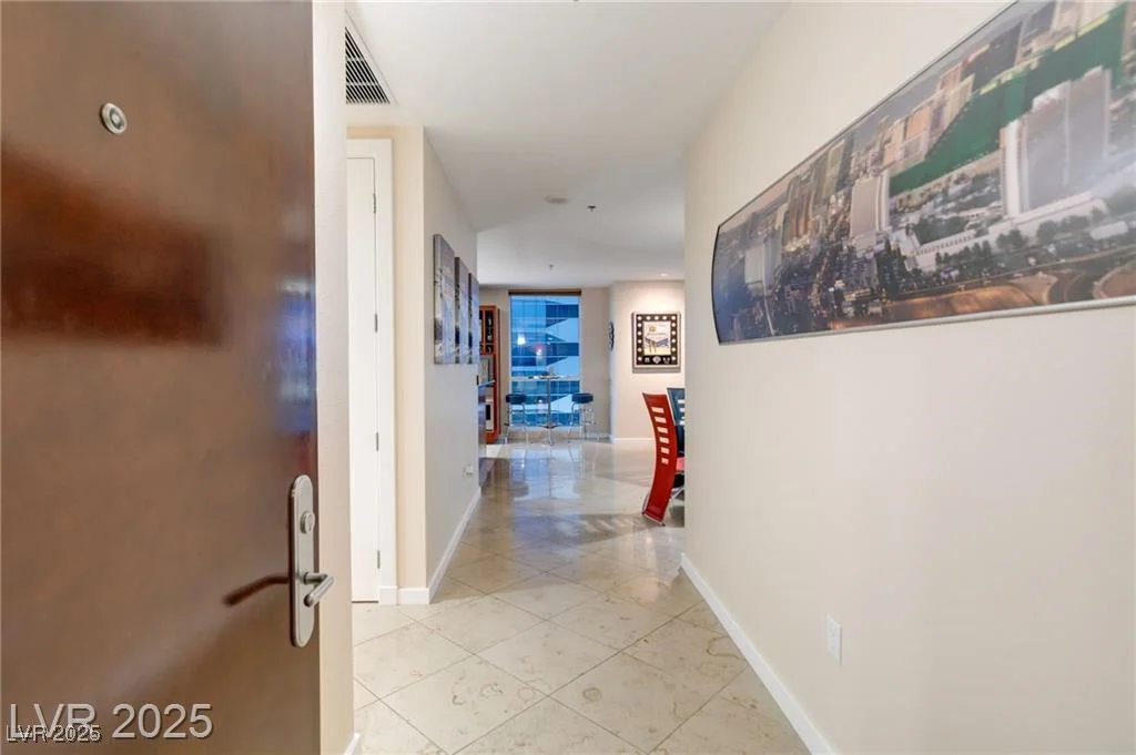 4525 Dean Martin, Las Vegas, NV 89103