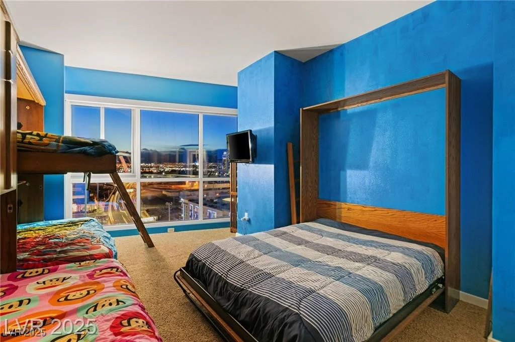 4525 Dean Martin, Las Vegas, NV 89103