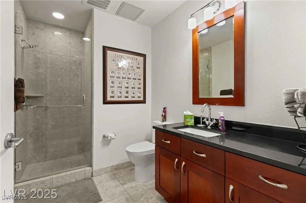 4525 Dean Martin, Las Vegas, NV 89103