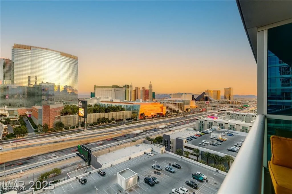 4525 Dean Martin, Las Vegas, NV 89103