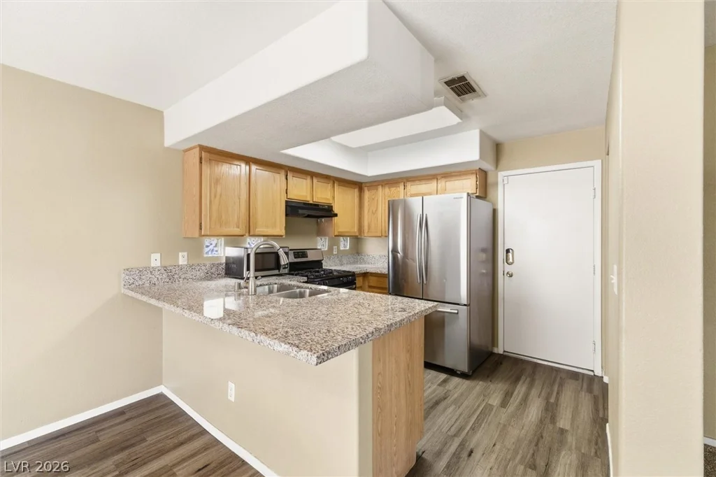 6675 Whistling Swan, Las Vegas, NV 89118