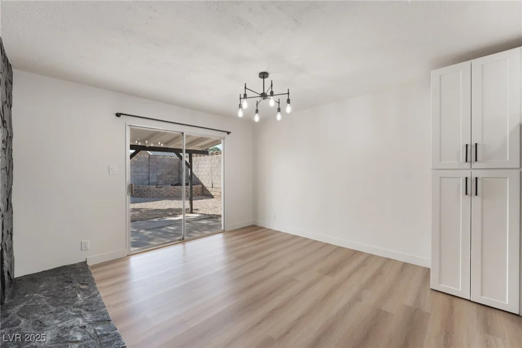 4461 Bennett, Las Vegas, NV 89121