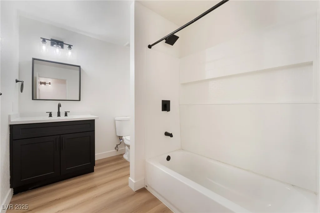 4461 Bennett, Las Vegas, NV 89121