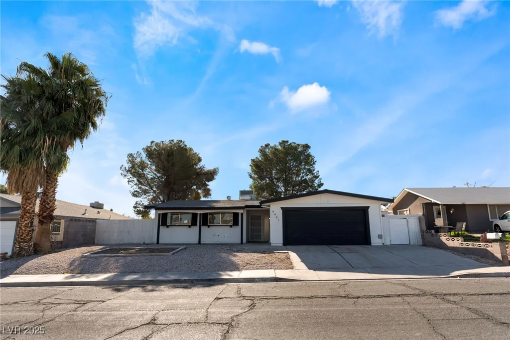 4461 Bennett, Las Vegas, NV 89121