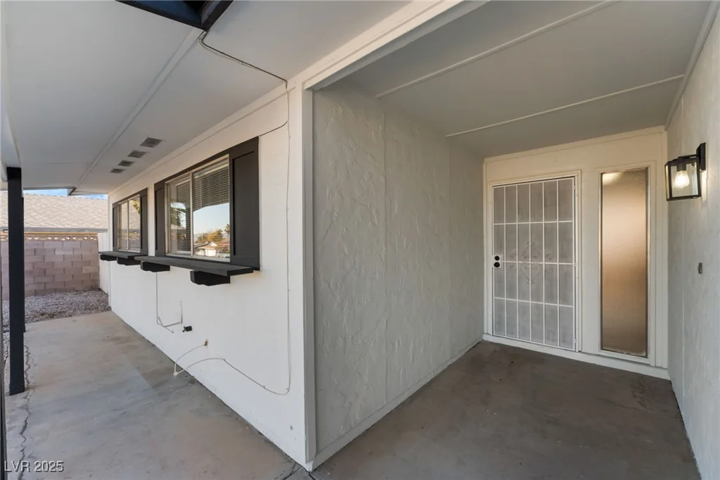 4461 Bennett, Las Vegas, NV 89121