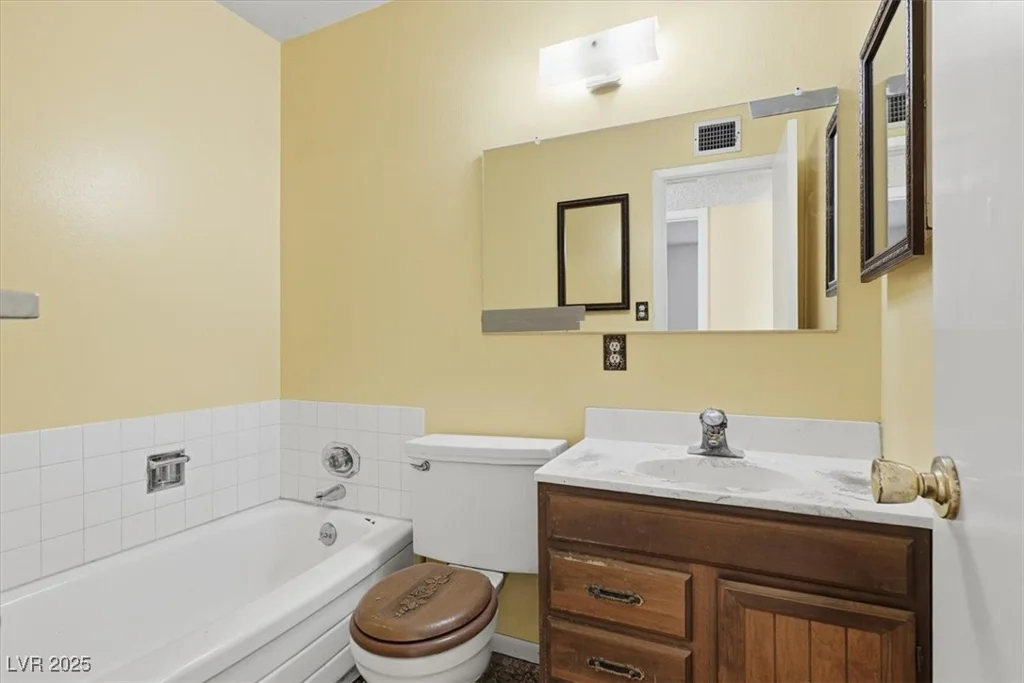 6332 Arlington, Las Vegas, NV 89107