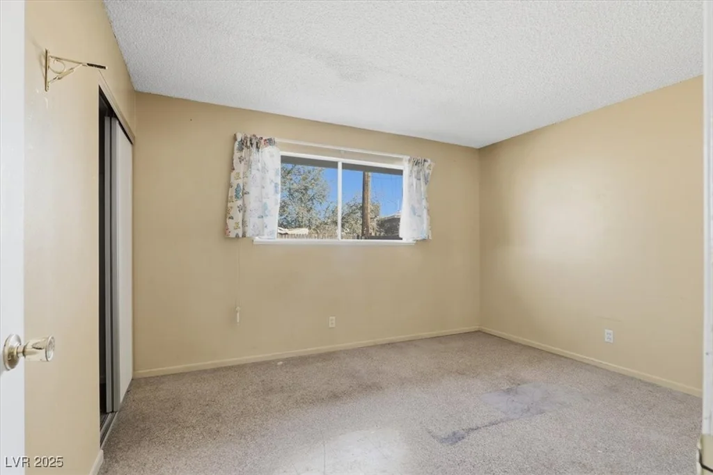 6332 Arlington, Las Vegas, NV 89107