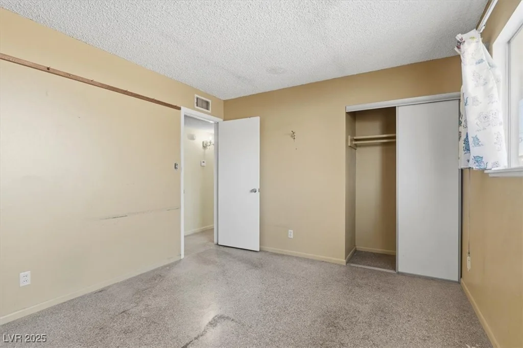 6332 Arlington, Las Vegas, NV 89107