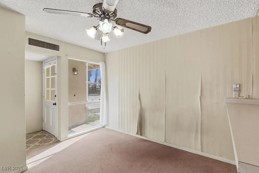 6332 Arlington, Las Vegas, NV 89107