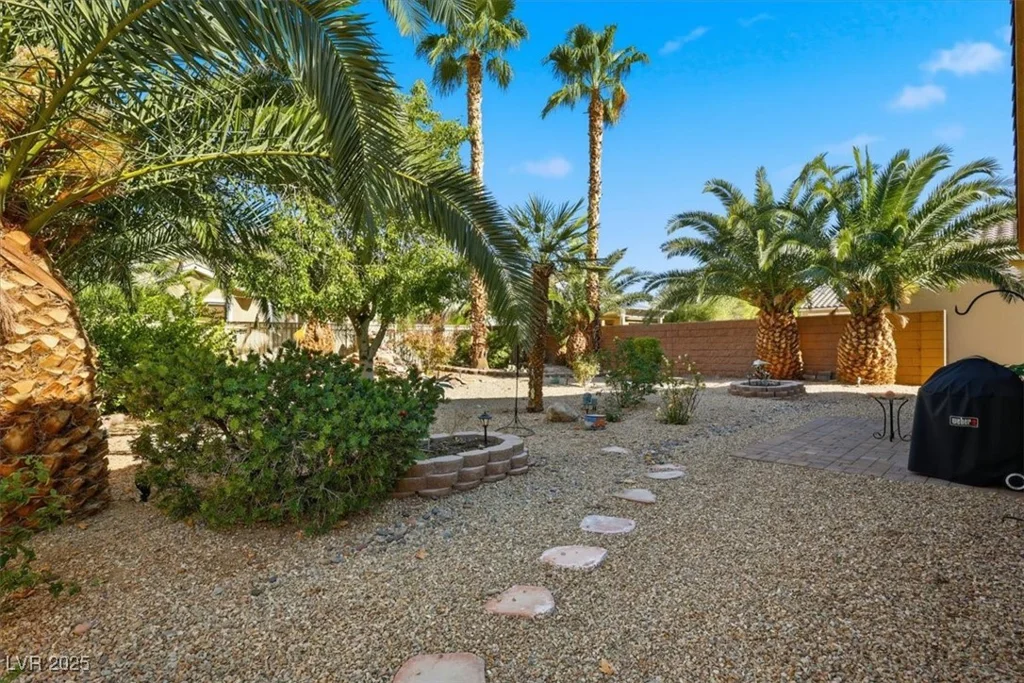 3736 Jasmine Heights, North Las Vegas, NV 89081