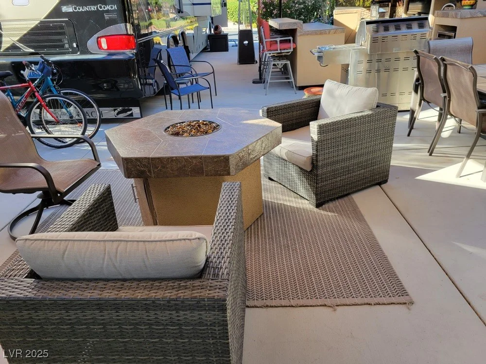 8175 Arville, Las Vegas, NV 89139