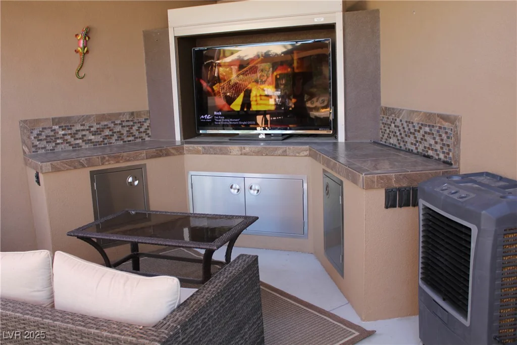 8175 Arville, Las Vegas, NV 89139