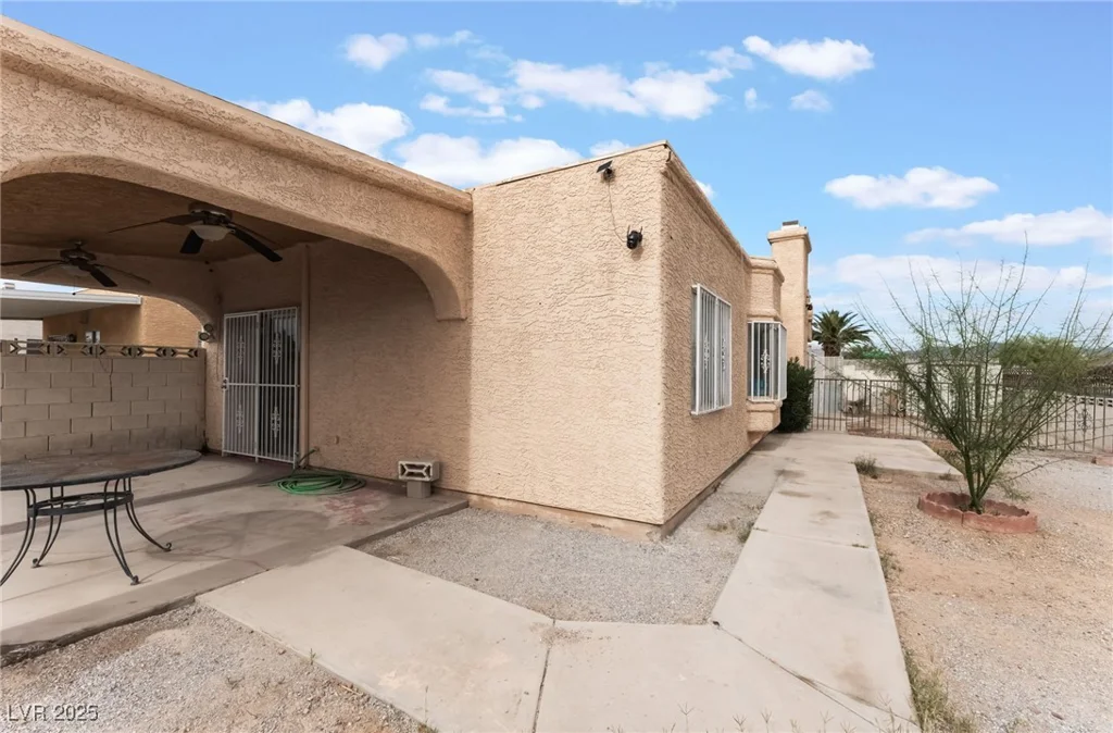 3647 Elegant Saint, Las Vegas, NV 89115