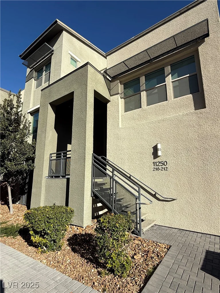 11250 Hidden Peak, Las Vegas, NV 89135