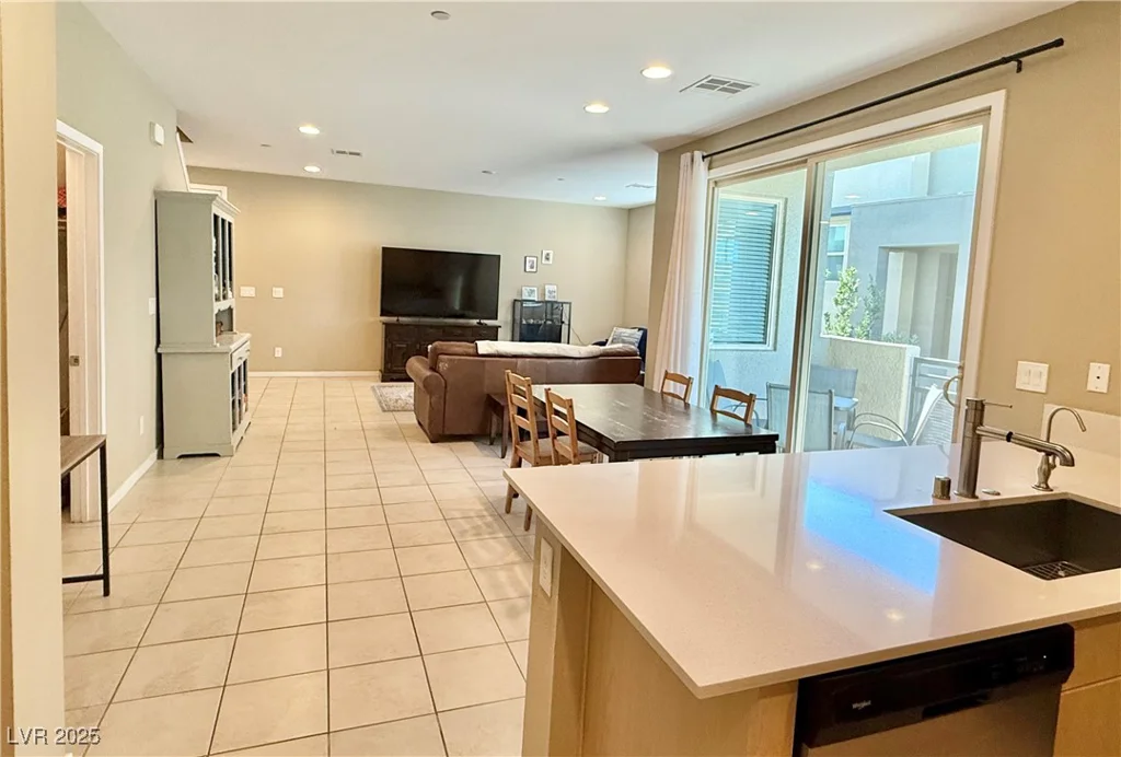 11250 Hidden Peak, Las Vegas, NV 89135