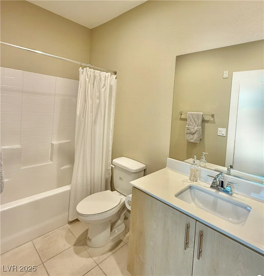 11250 Hidden Peak, Las Vegas, NV 89135