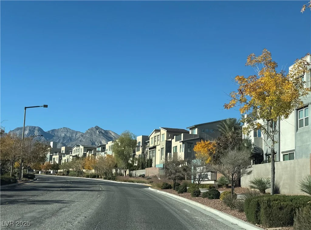 11250 Hidden Peak, Las Vegas, NV 89135
