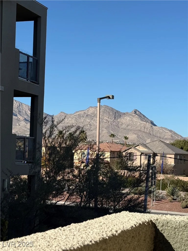 11250 Hidden Peak, Las Vegas, NV 89135