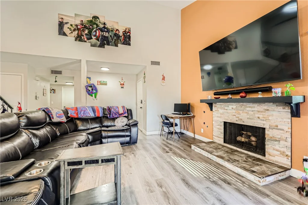 2504 Balintore, Henderson, NV 89014