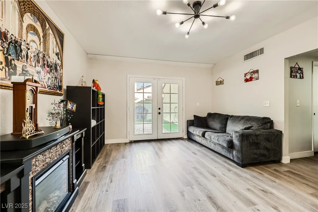 2504 Balintore, Henderson, NV 89014