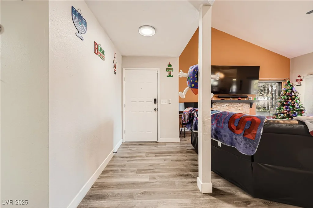 2504 Balintore, Henderson, NV 89014