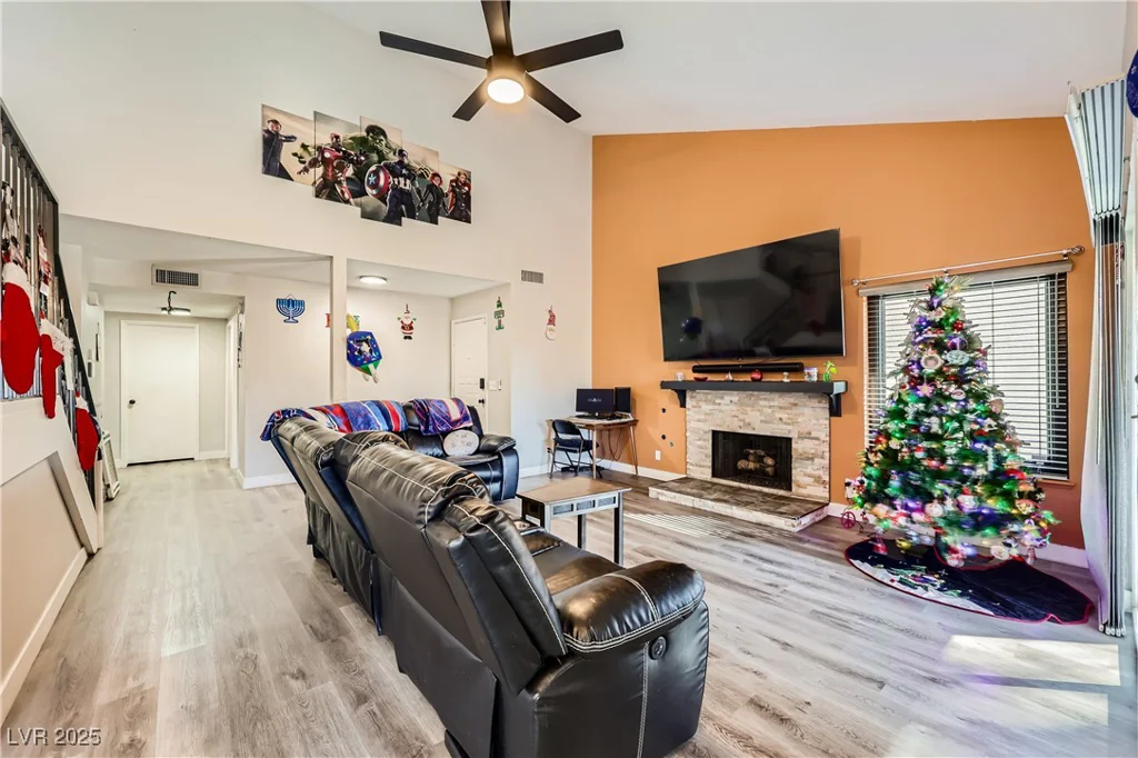 2504 Balintore, Henderson, NV 89014