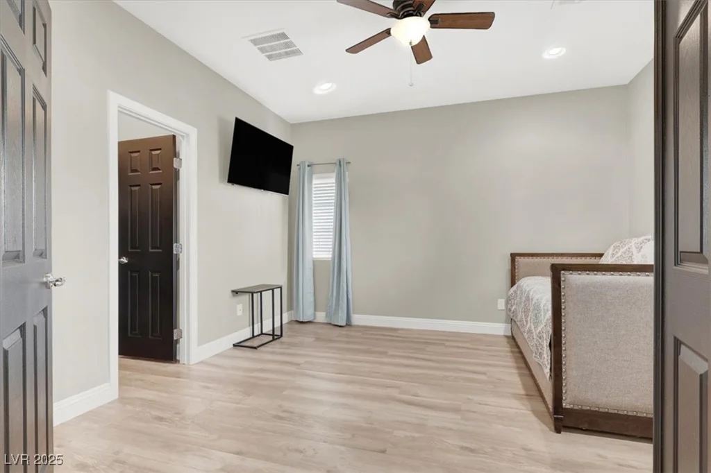 1405 Fantastic, North Las Vegas, NV 89081