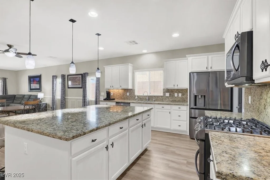 1405 Fantastic, North Las Vegas, NV 89081