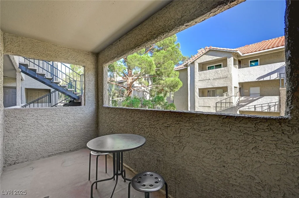 4200 Valley View, Las Vegas, NV 89103