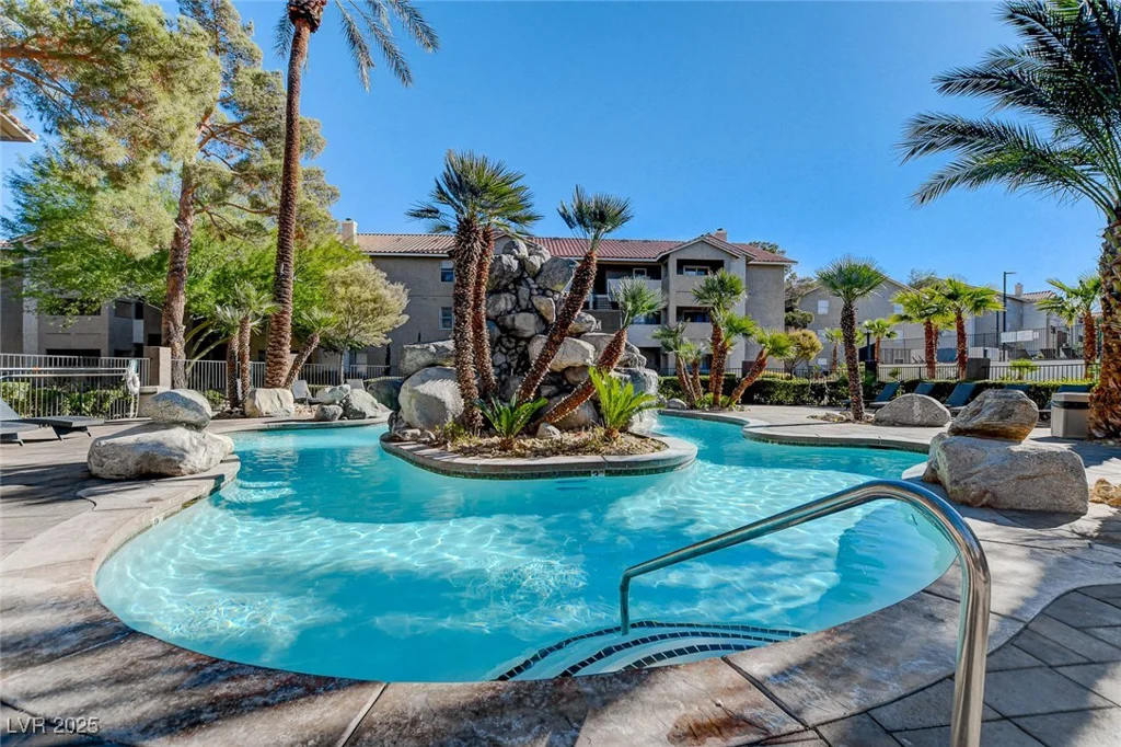 4200 Valley View, Las Vegas, NV 89103