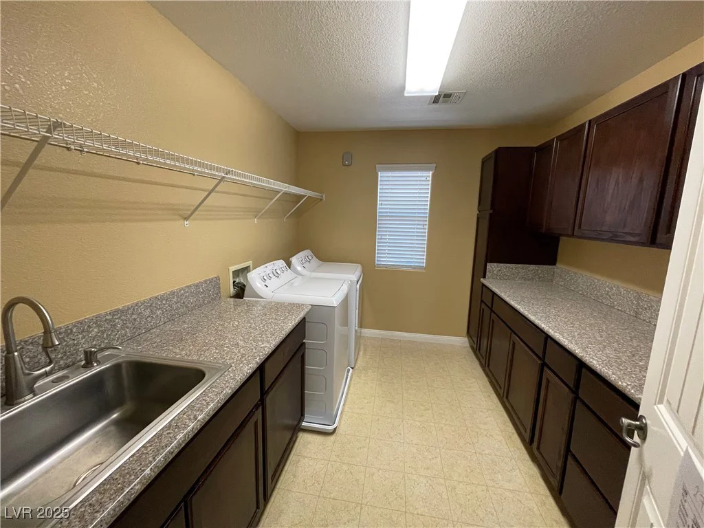 9072 Sendero, Las Vegas, NV 89178