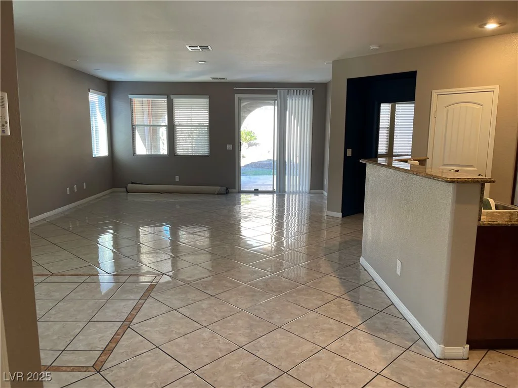 9072 Sendero, Las Vegas, NV 89178
