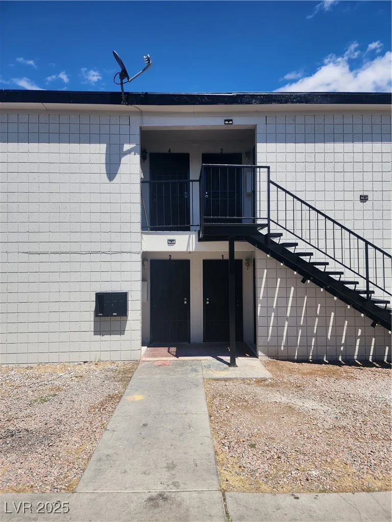2905 Elm, Las Vegas, NV 89101