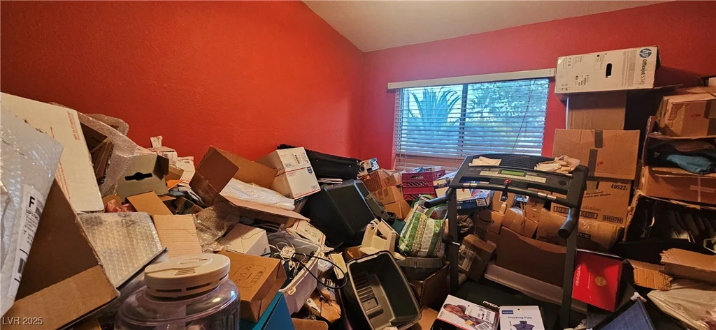 9512 Valley Hills, Las Vegas, NV 89134